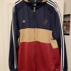 Cavaliers XL Adidas warm up 