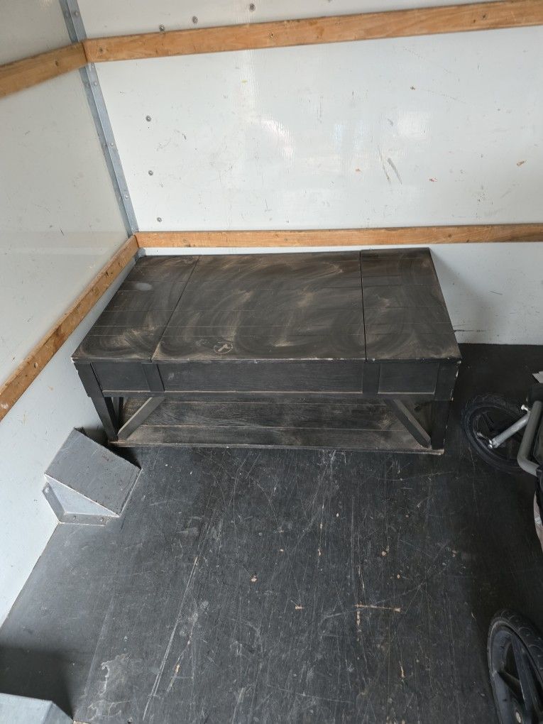 Coffee Table $30