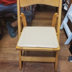 Used Wood Chairs For https://offerup.com/redirect/?o=Uy5hbA==.e