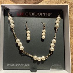 Liz Claiborne Jewelry Set