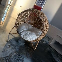 Teacup Size Wicker Pet Bed 18”x18”x 15” Deep
