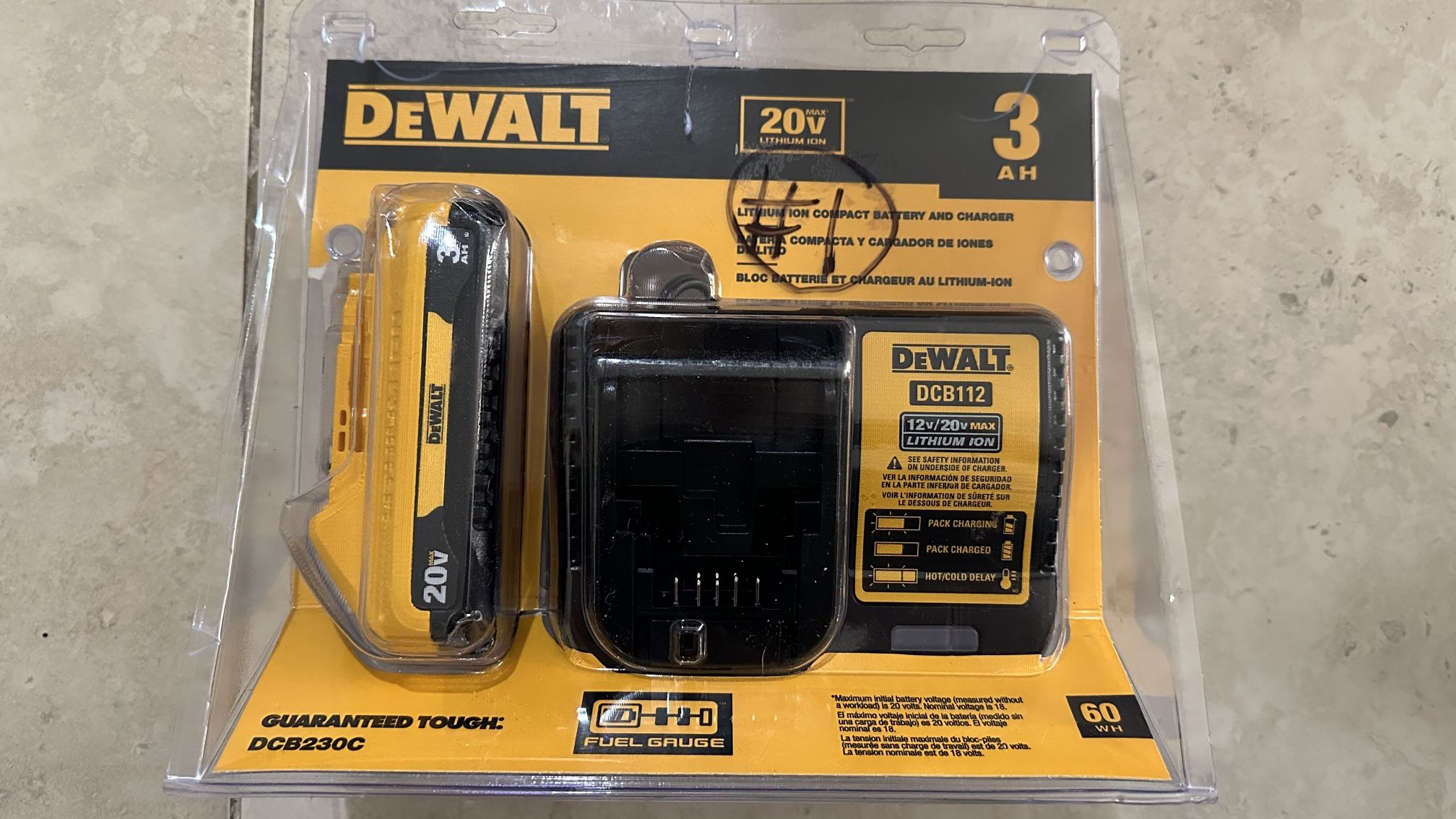 DEWALT 20V MAX Compact Lithium Ion Battery Pack with 12V to