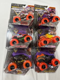 Monster Jam spooky collection