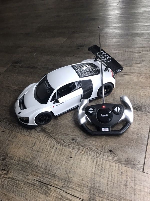 Audi R8 electric rc car