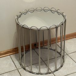 Beautiful Silver Mirrored Side Table 21”