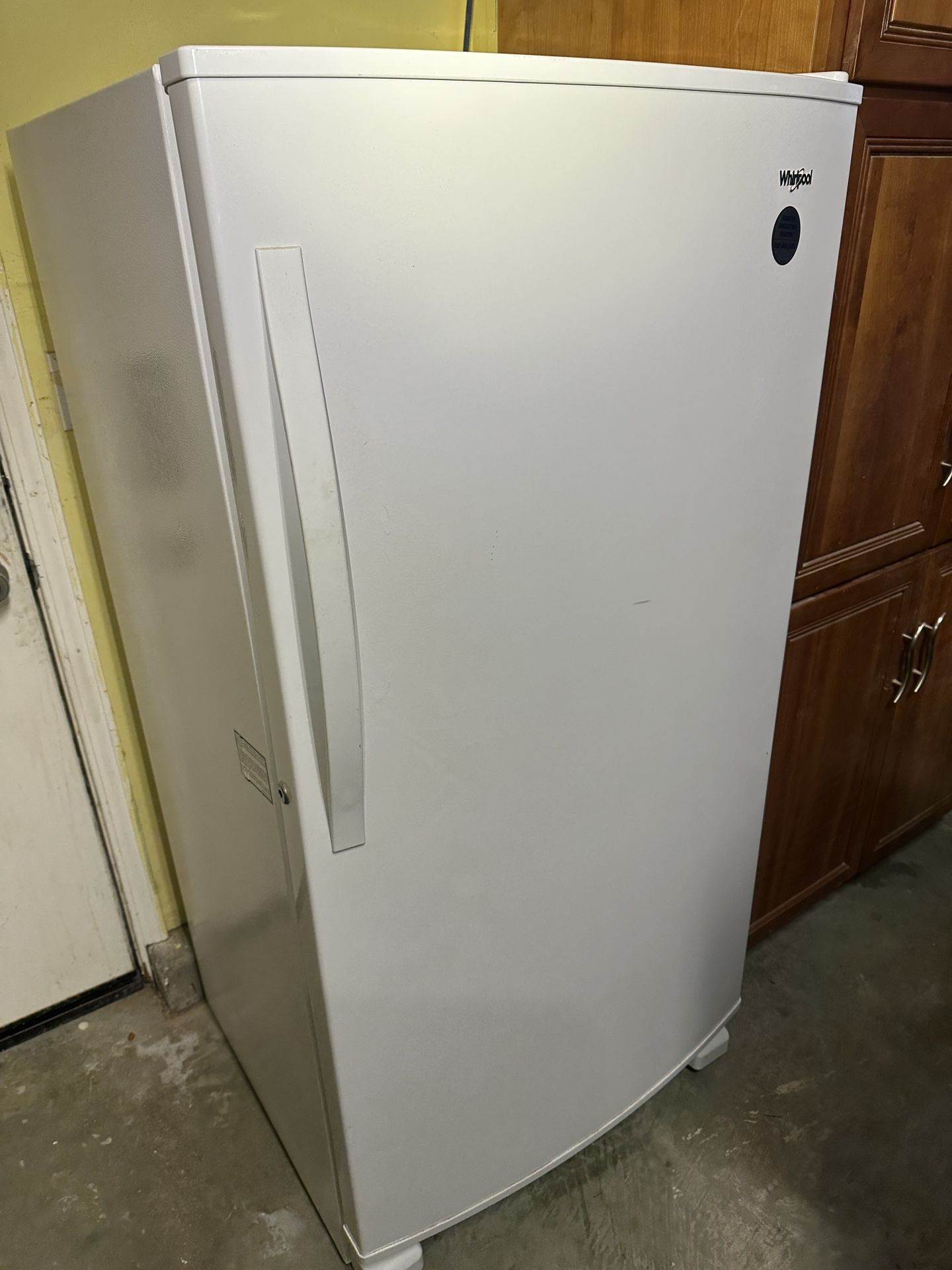 Whirlpool standup freezer