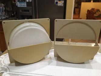 2 Tupperware Lid holders. Screws not included.