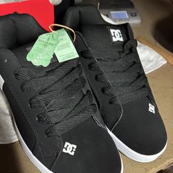 DC Court Graffik Mens Skate Shoe