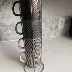 Coffee Holder With Mugs!