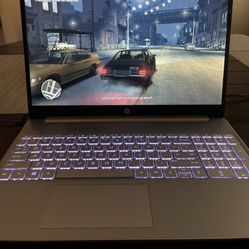 HP 15.6” W11 512gbNVMe 8gb AMD 5500u