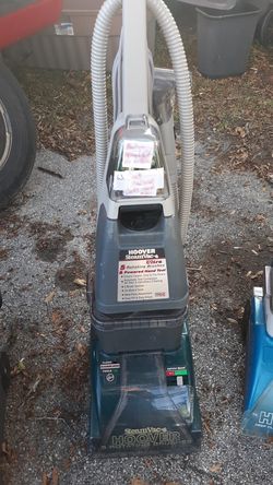 Shampooer nozzle does not spray out butt carpet shampooer works good