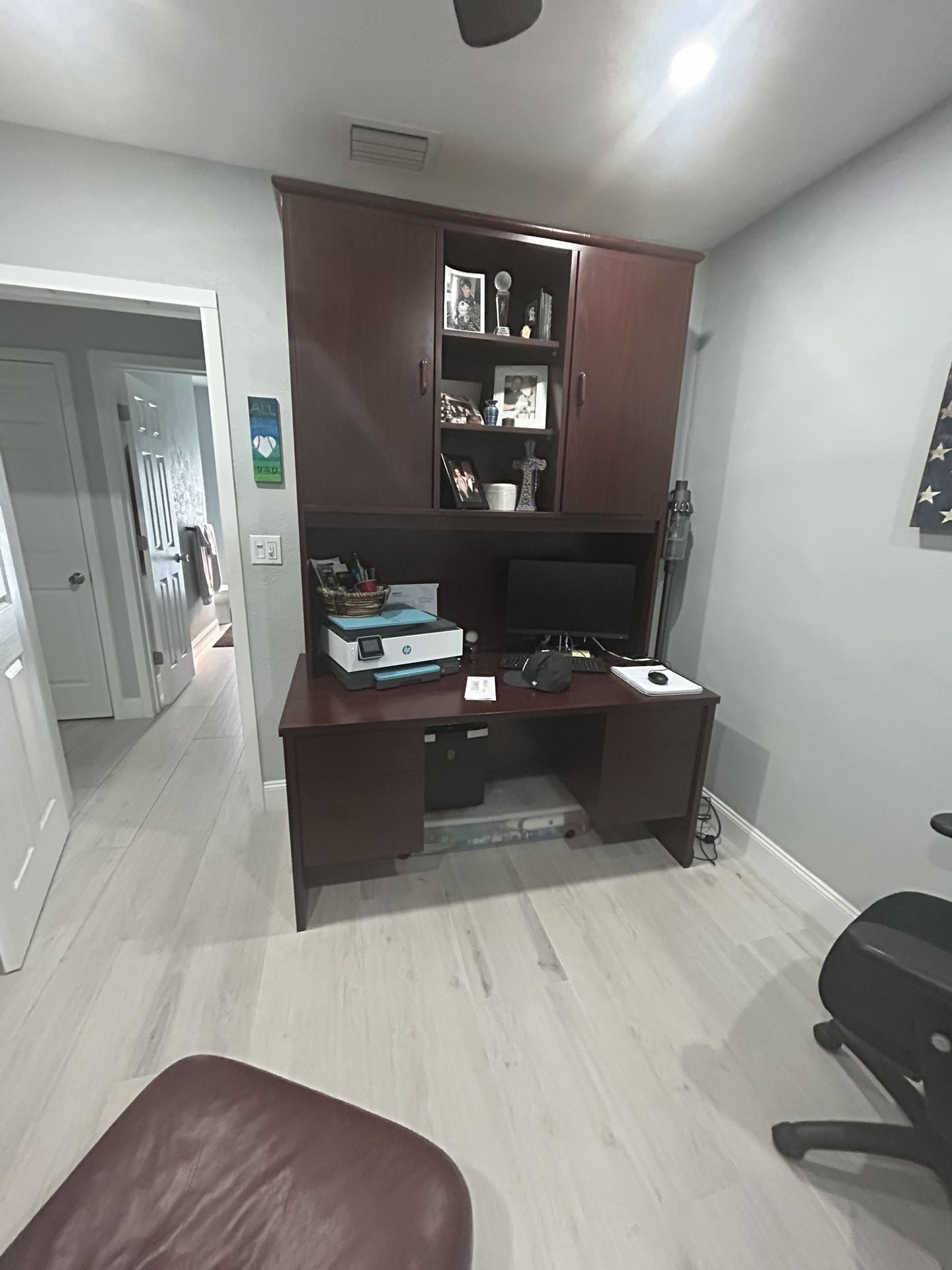 Office Desk w/ Hutch and 4 draw file cabinet