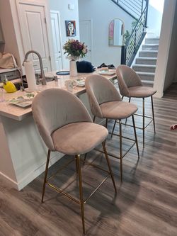 Set of 3 Velvet Bar Stools with Gold Legs