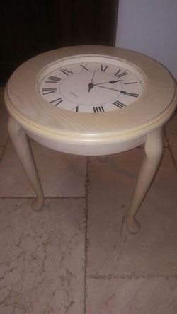 clock table