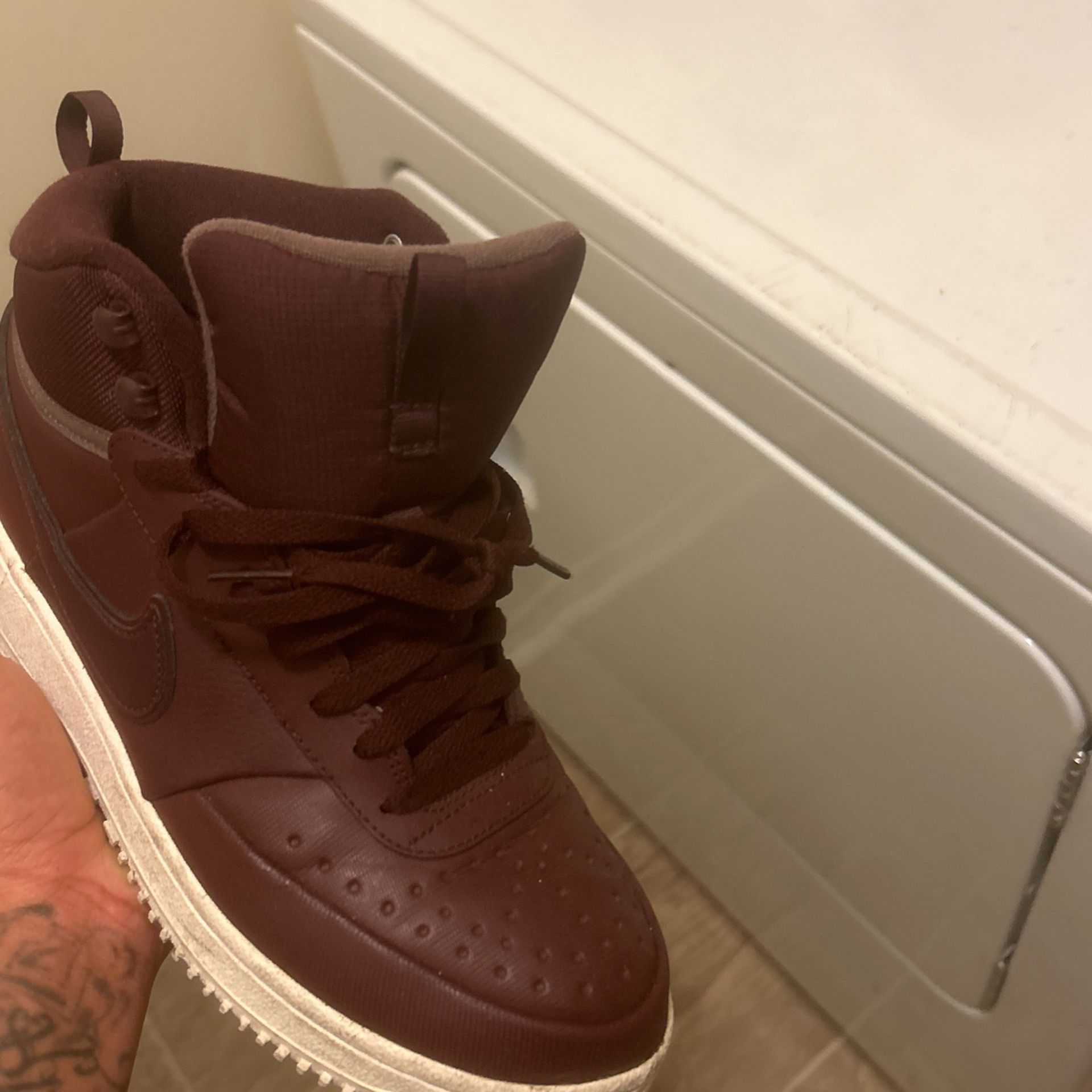 Nike 8.5