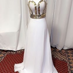 Sweetheart Neckline Sleeveless Beaded Chiffon party dress With Sequins