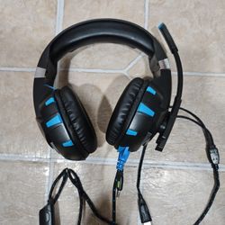 Phenom Headphones