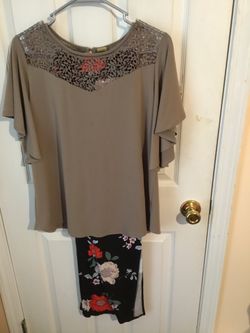 Top & Skirt like new