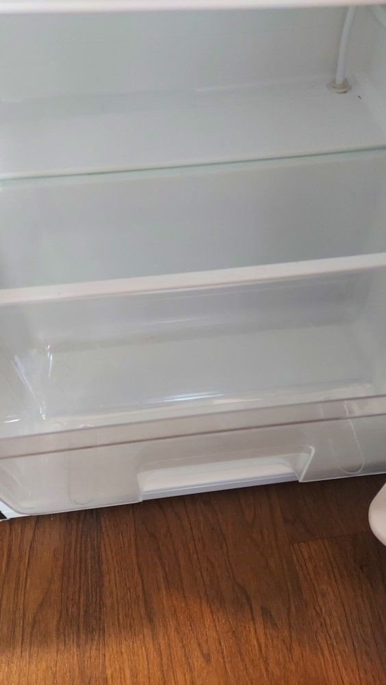BANGSON Mini Fridge with Freezer