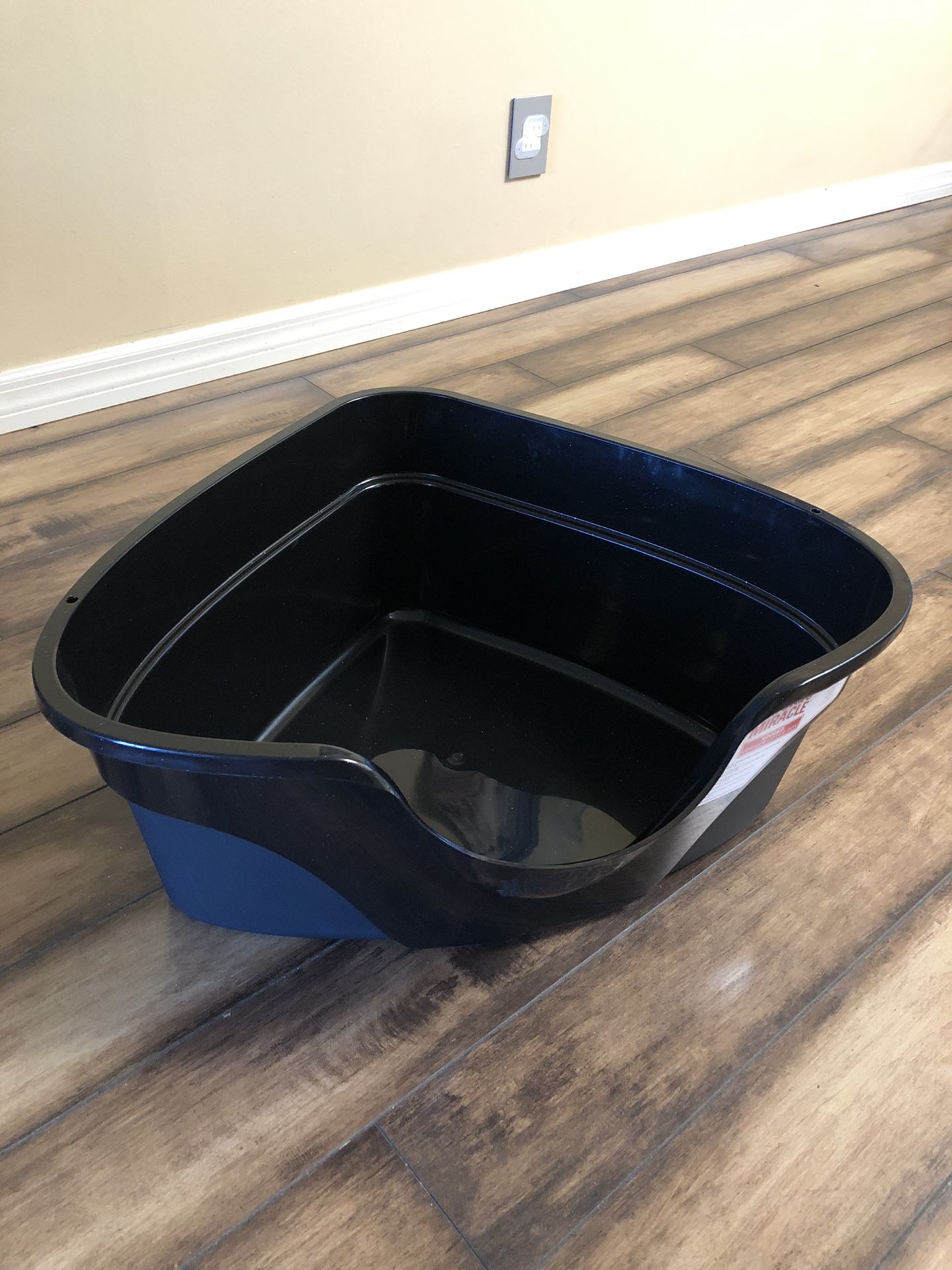 Nature's miracle high sided corner litter box hotsell