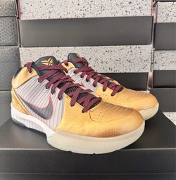 Kobe 4 Gold Medal Size 8
