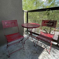 Coca Cola Patio Table & Chairs