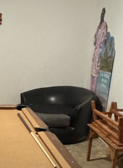 Swivel Chair