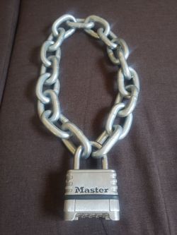 RESETTABLE COMBINATION MASTERLOCK AND CHAIN