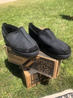 Koolaburra Black Sheepskin Slipper