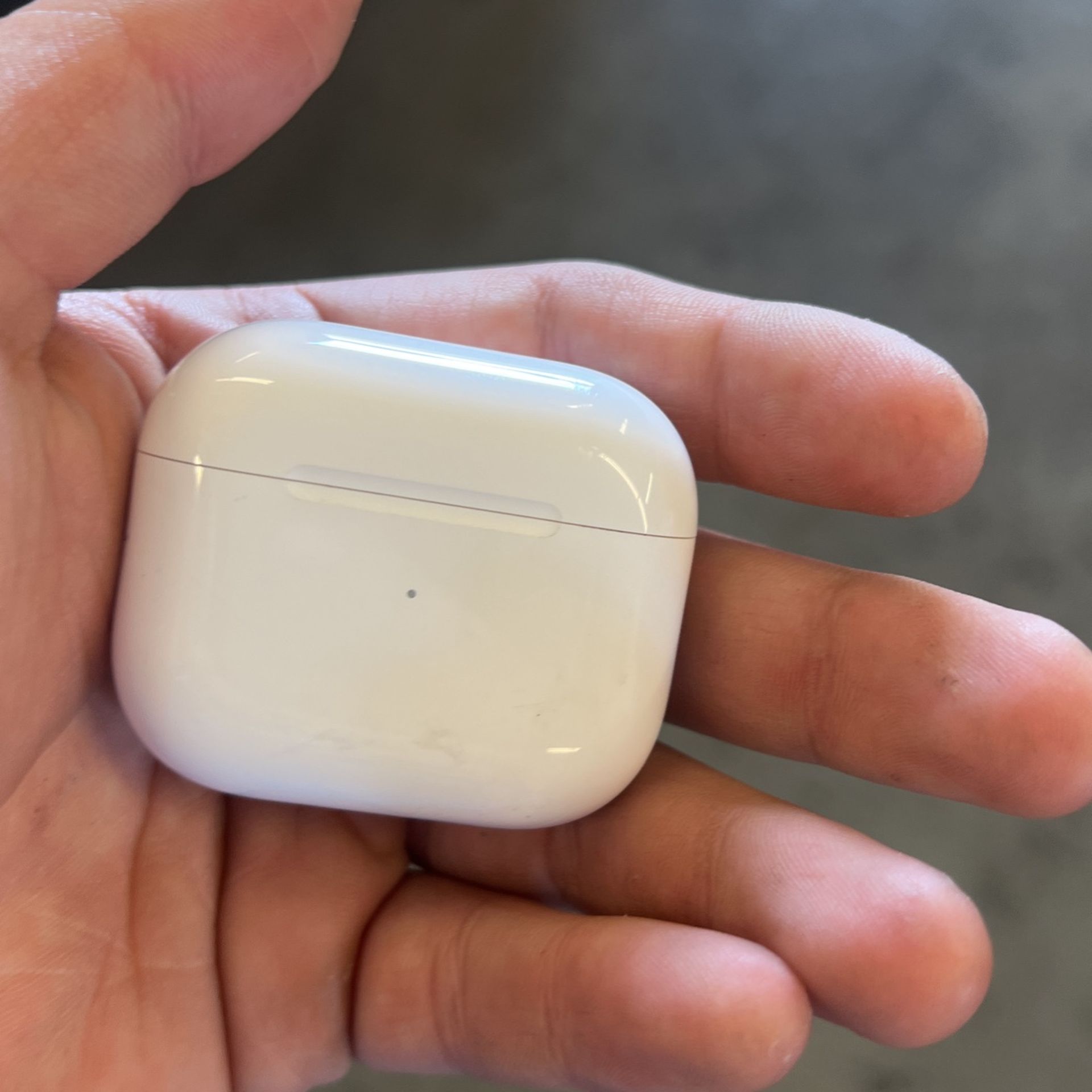 Air Pods Pro With The Earbuds