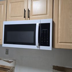 Refrigerator And  Microwave  