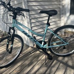 26”women’s Huffy Bike  ASSEMBLED 