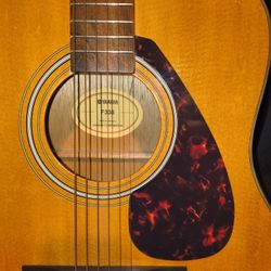 YAMAHA F335 VINTAGE ACOUSTIC 