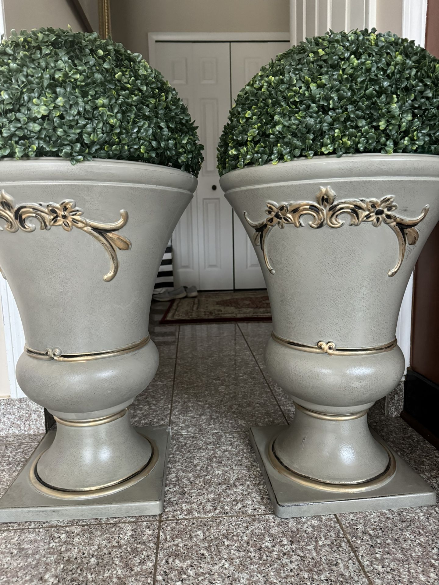 Beautiful Gorgeous Two Plant Outdoor Decoration For Both