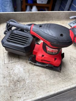 Milwaukee #6033-21 Corded Palm Sander 1/4” sheet