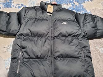 Nike Sportswear Club Puffer Jacket Black White Men's Size XL FB7368-010 NWT