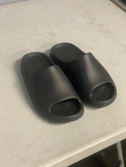 NEW Yeezy Slide YS-01 Onyx Black - Men's Sizes 9-12
