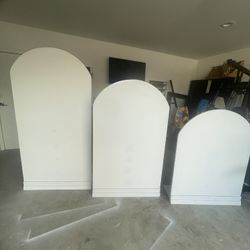 Pedestals 