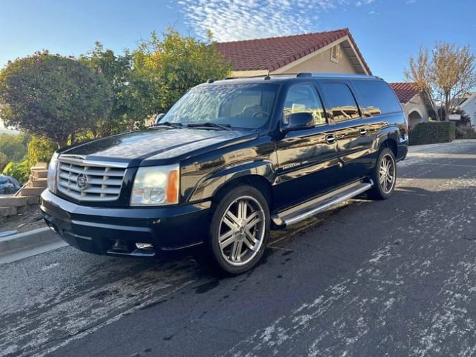 2004 Cadillac Escalade