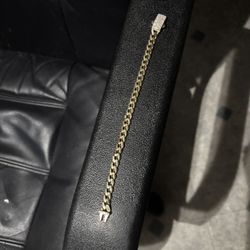 Real 10K Gold Men’s Bracelet – 7mm Wide, 6g