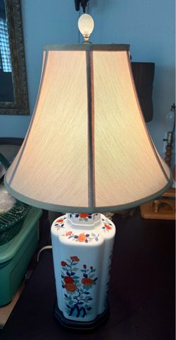Vintage Porcelain Floral Table Lamp with Shade
