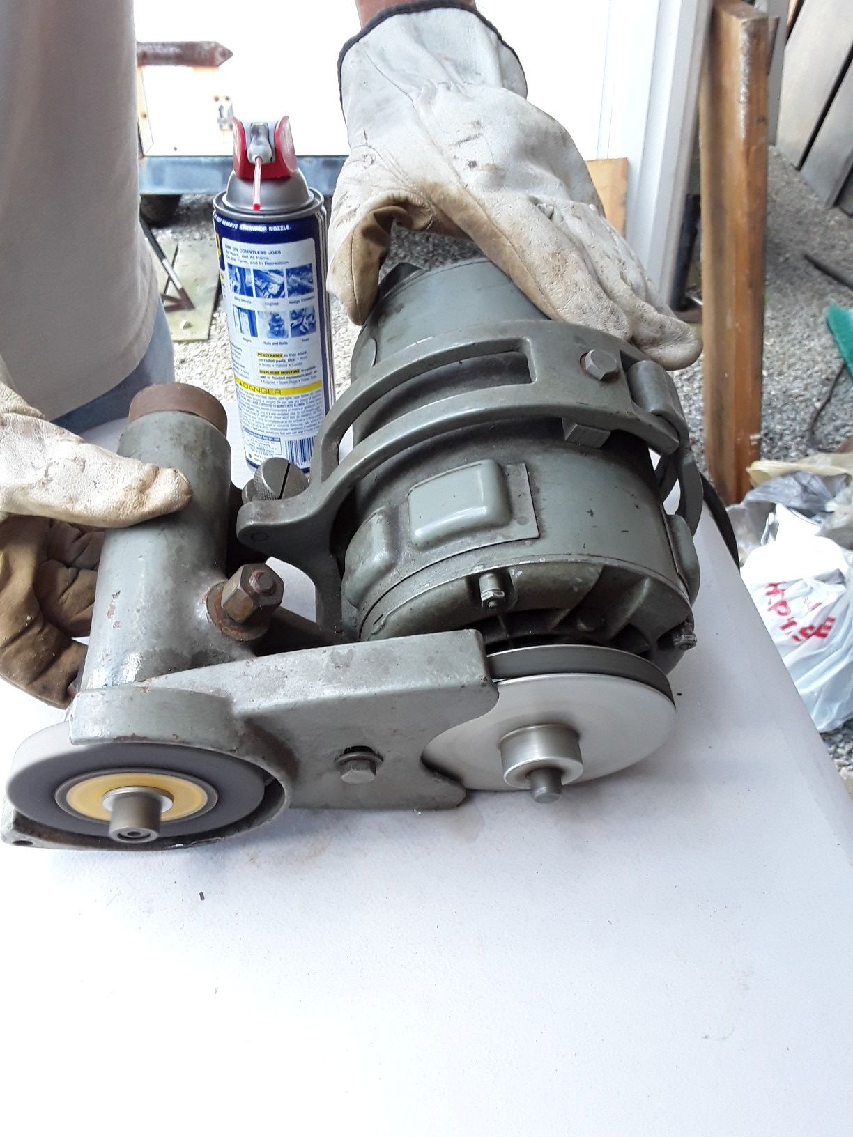 Lathe tool post mounted grinder