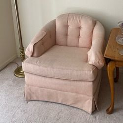 Beautiful Vintage Peach Chair