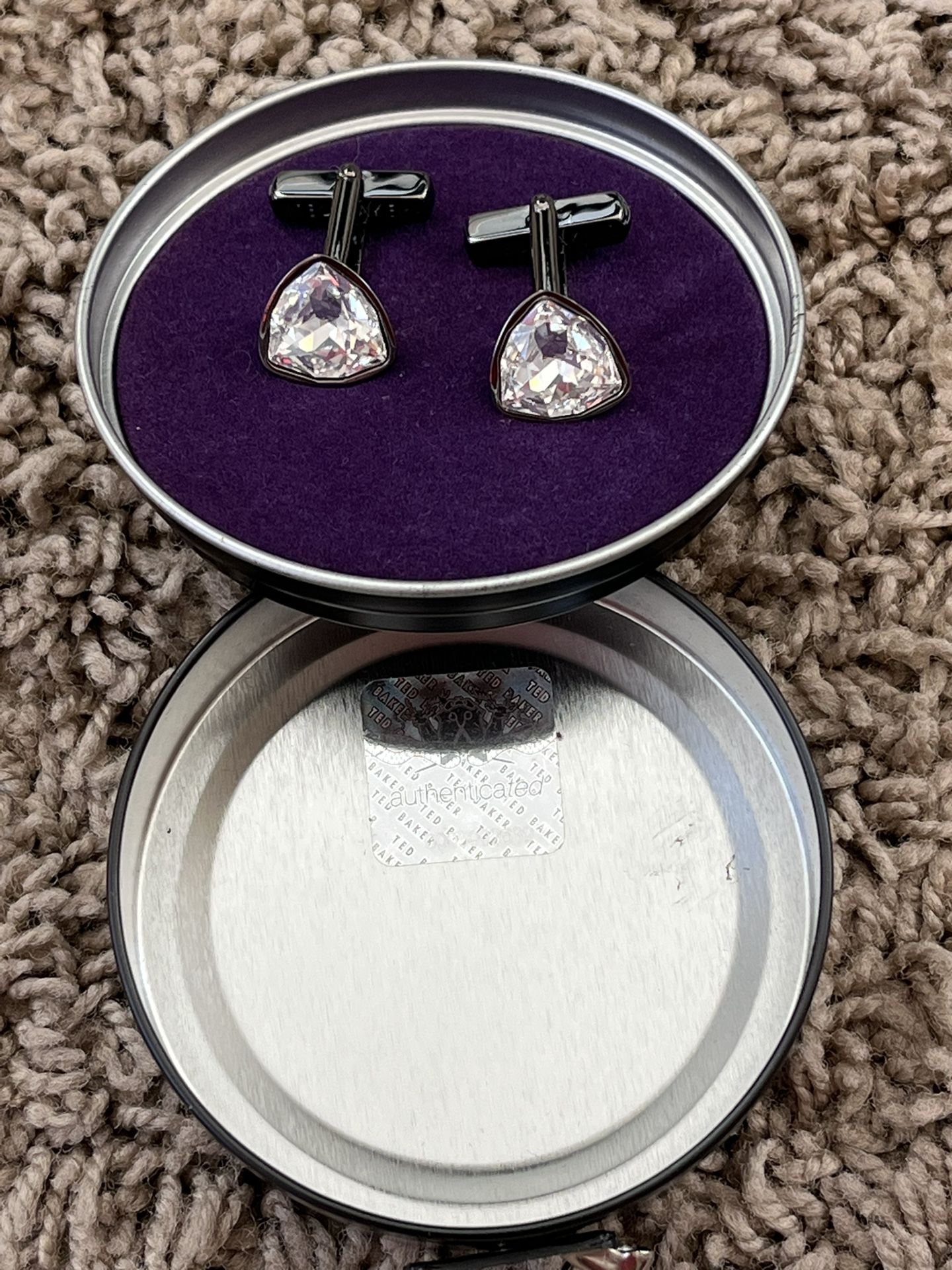 TED BAKER AUTHENTIC PURE SILVER DIAMOND ENGRAVED CUFFLINKS