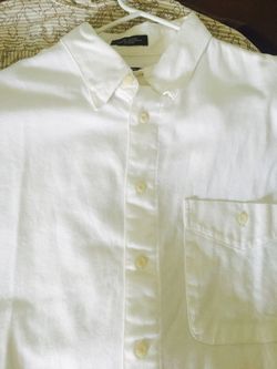 Casual White Button Up Size (32-33)