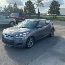 2016 Hyundai Veloster 