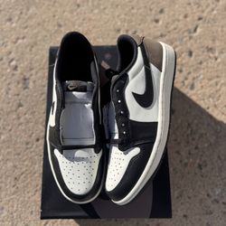 Jordan 1 Low “Mocha”