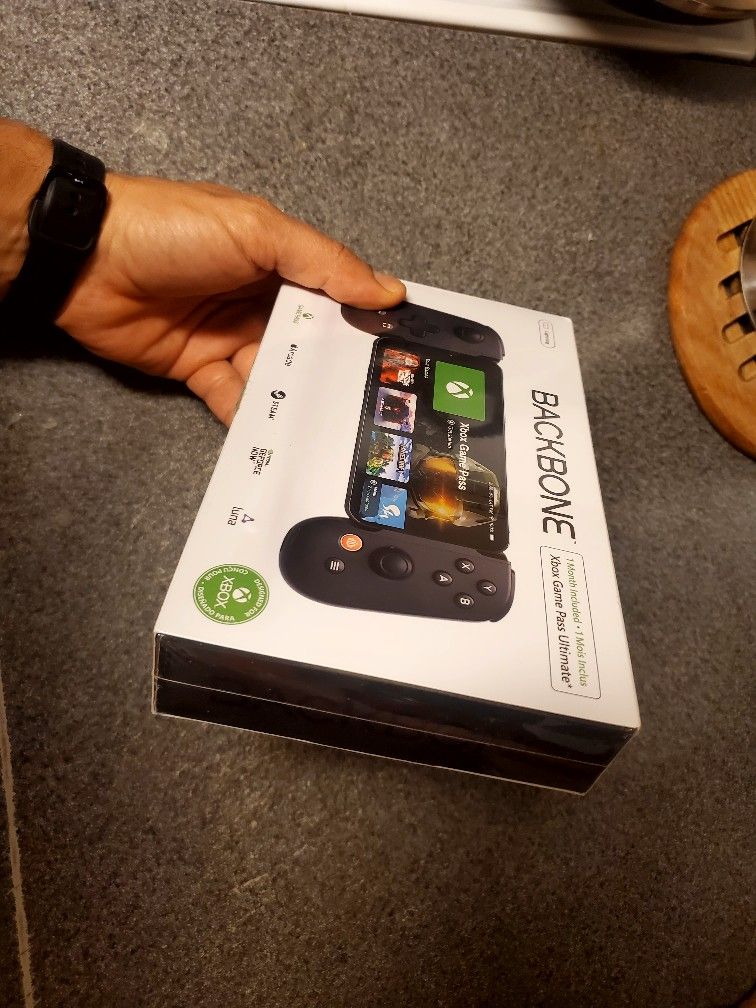 Backbone - One (Lightning) - Mobile Gaming Controller for iPhone