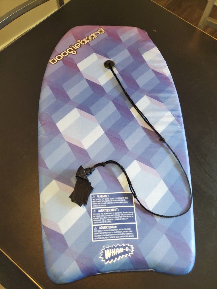 Surfing Boogie Board
