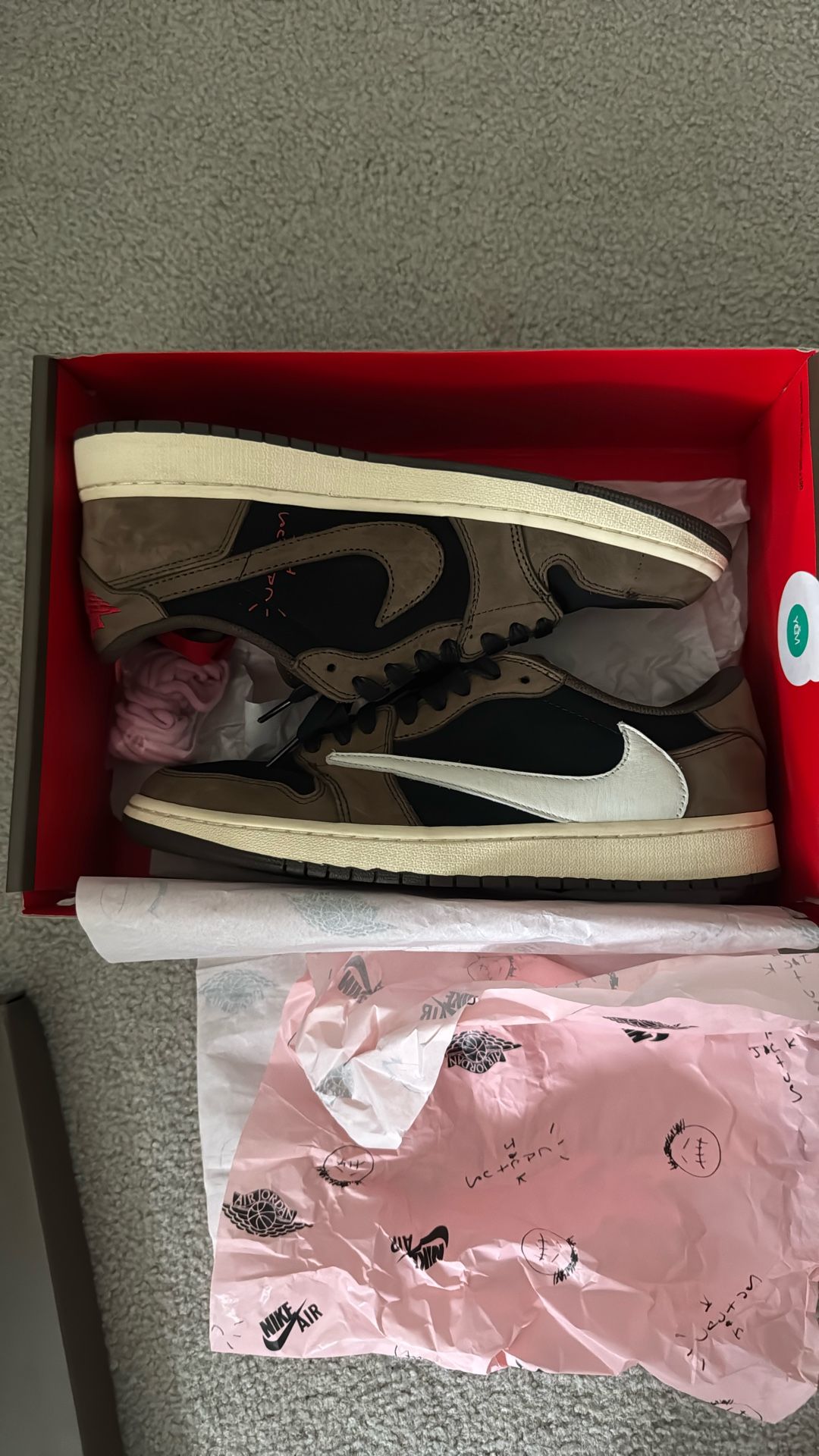 Jordan 11 Low Travis Scott 